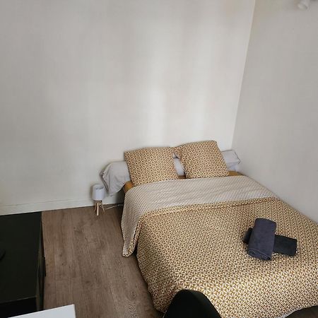 Chambre Dans Une Maison Partagee Неї-сюр-Марн Екстер'єр фото